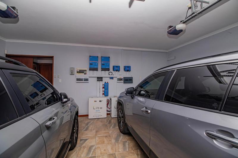 9 Bedroom Property for Sale in Outeniqua Strand Western Cape